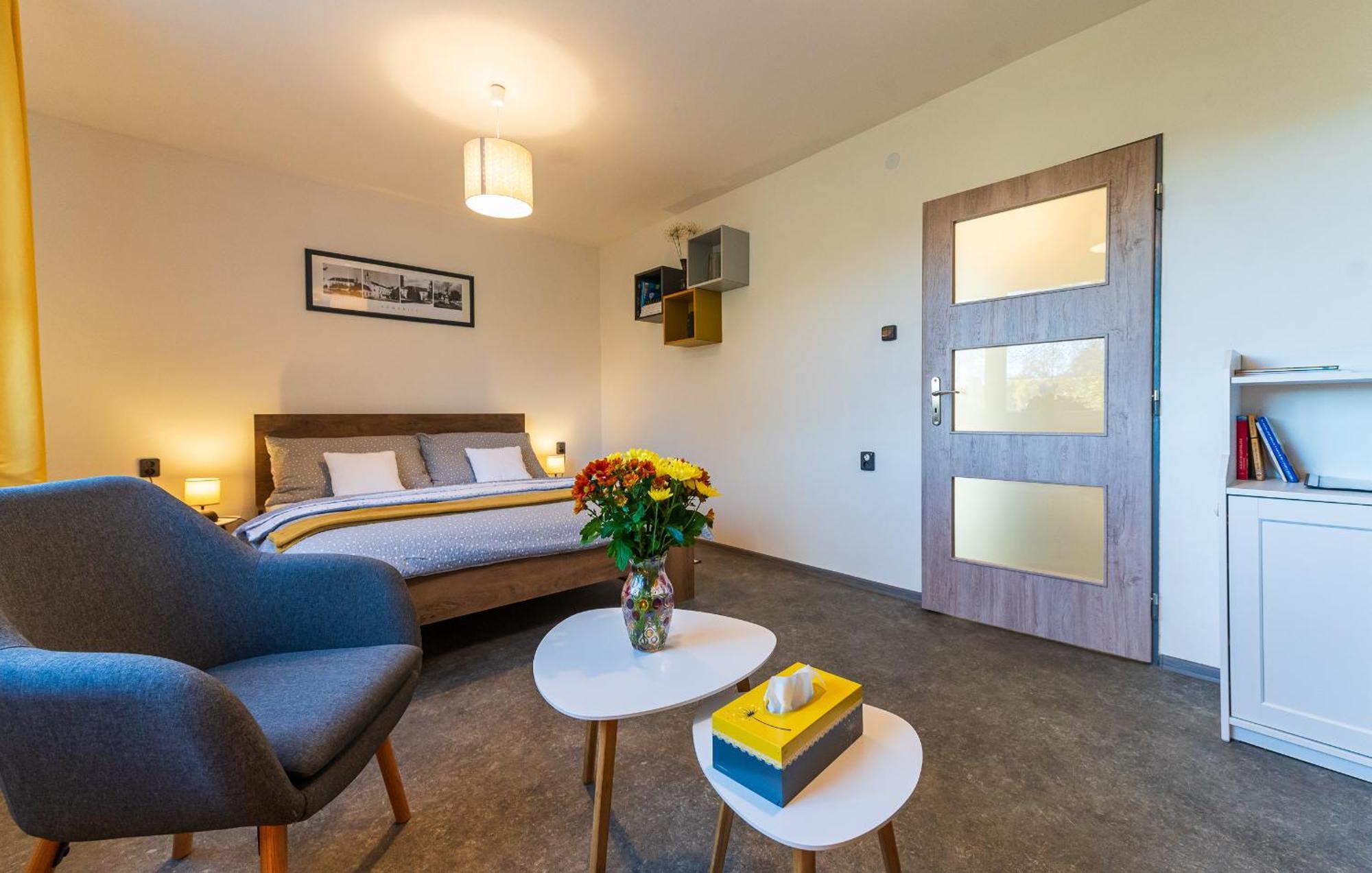 Ubytovani Na Samote - Apartman U Tesaru Komarice 外观 照片